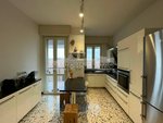 5 rooms Penthouse in Mantua, Italy No. 246664 - penthouse in Italy