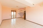 3 bedrooms Penthouse in Syracuse, Italy No. 250597 - Image 2
