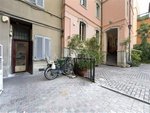 85m² Commercial property in Milan, Italy No. 250652 - Image 8