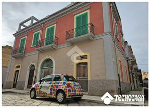 4 bedrooms House in Torremaggiore, Italy No. 31764