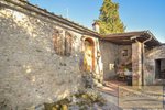 7 bedrooms House in Sinalunga, Italy No. 318 - Image 5