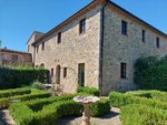 2 bedrooms Apartment in Volterra, Italy No. 359 - Image 2