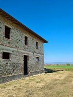 4 bedrooms House in Castiglione del Lago, Italy No. 371 - Image 6