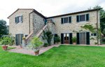 3 bedrooms House in Cortona, Italy No. 392 - house in Italy