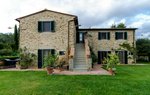 3 bedrooms House in Cortona, Italy No. 392 - Image 3