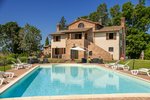 4 bedrooms House in Castiglione del Lago, Italy No. 415 - house in Italy