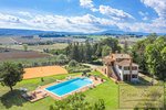 4 bedrooms House in Castiglione del Lago, Italy No. 415 - Image 5