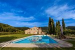 4 bedrooms Villa in Arezzo, Italy No. 434 - Image 6