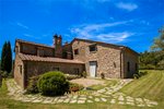 4 bedrooms Villa in Arezzo, Italy No. 434 - Image 7