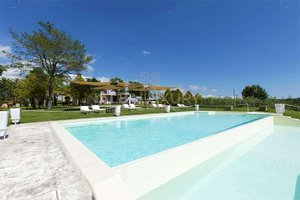 6 bedrooms Villa in Pitigliano, Italy No. 448