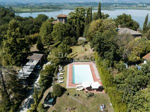 11 bedrooms Villa in Castiglione del Lago, Italy No. 449