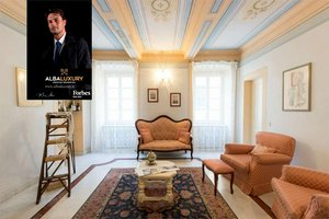 4 bedrooms Villa in Massa, Italy No. 453