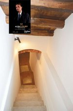 4 bedrooms Villa in Massa, Italy No. 453 - Image 10