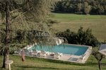 9 bedrooms Villa in Sinalunga, Italy No. 458 - Image 2