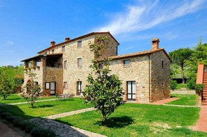 15 bedrooms Villa in Tuoro sul Trasimeno, Italy No. 485