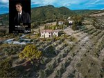 13 bedrooms Villa in Sarteano, Italy No. 494 - villa in Italy