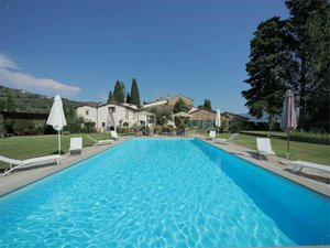 8 bedrooms Villa in Pontassieve, Italy No. 506