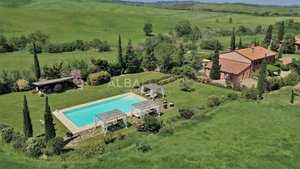 8 bedrooms Villa in Castiglione d'Orcia, Italy No. 507