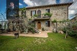5 bedrooms Villa in Castiglione d'Orcia, Italy No. 526 - Image 2