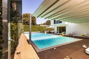 3 bedrooms Villa in Pisa, Italy No. 532