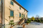 9 bedrooms Villa in Lucca, Italy No. 546 - Image 5