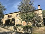2 bedrooms House in Cortona, Italy No. 577 - house in Italy