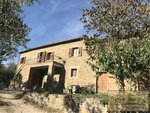 2 bedrooms House in Cortona, Italy No. 577 - Image 2