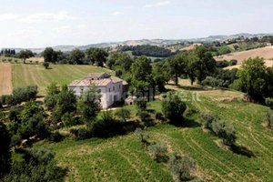 4 bedrooms House in Castelleone di Suasa, Italy No. 83309