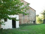 4 bedrooms House in Castelleone di Suasa, Italy No. 83309 - Image 8