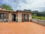 5 bedrooms Villa in Tuoro sul Trasimeno, Italy No. 89473 - Image 7