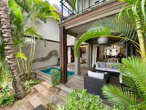 3 bedrooms Office in Riviere Noire, Mauritius No. 120