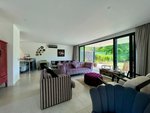 5 bedrooms Villa in Tamarin, Mauritius No. 131 - Image 4