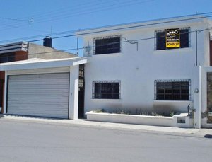 3 bedrooms House in Playa Vicente, Mexico No. 151830