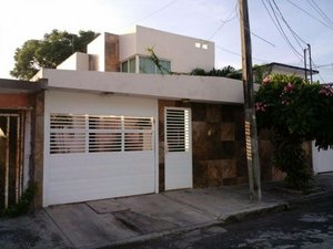 3 bedrooms House in Veracruz, Mexico No. 211988