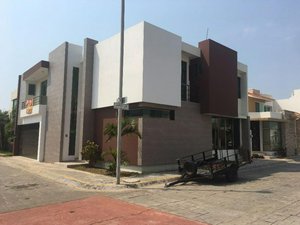 3 bedrooms House in Veracruz, Mexico No. 221224