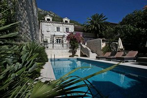 3 bedrooms Villa in Kotor, Montenegro No. 242