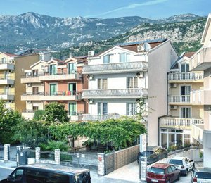 12 bedrooms Townhouse in Budva, Montenegro No. 264