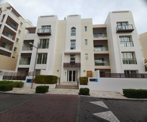 2 bedrooms Apartment in Muscat, Oman No. 1123