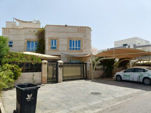 8 bedrooms Villa in Muscat, Oman No. 1249