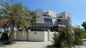 8 bedrooms Villa in As Sib, Oman No. 130