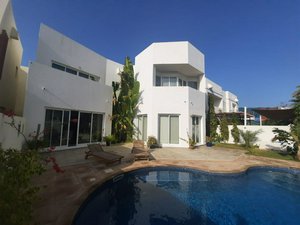 5 bedrooms Villa in Muscat, Oman No. 1324