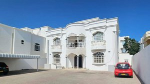 7 bedrooms Villa in Muscat, Oman No. 154