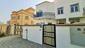 4 bedrooms Villa in Muscat, Oman No. 18
