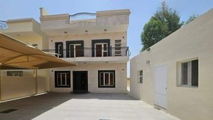 6 bedrooms Villa in Muscat, Oman No. 2