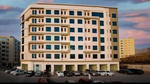 2 bedrooms Apartment in Bawshar, Oman No. 230