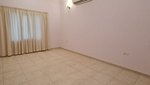 4 bedrooms Villa in Muscat, Oman No. 30 - Image 4