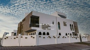 5 bedrooms Property in Bawshar, Oman No. 304