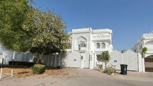 8 bedrooms Villa in Muscat, Oman No. 331