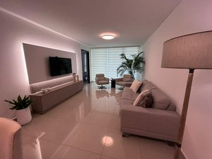 3 bedrooms Apartment in Panama City, Panama No. 105