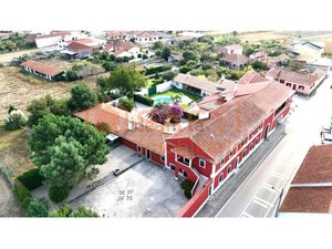 10 bedrooms Land in Lourical, Portugal No. 134149